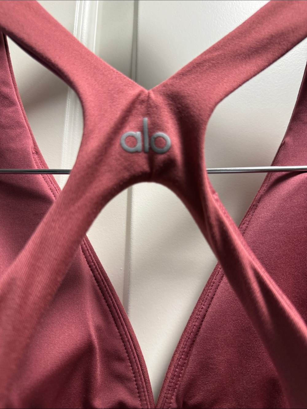 Alo Yoga Alosoft Show Stopper Bra XS - Picture 4 of 5